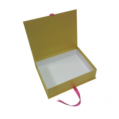 custom made gift packing box